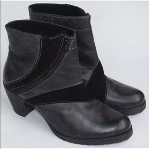 Dromedaris Gery black boots size 39 (US 9)